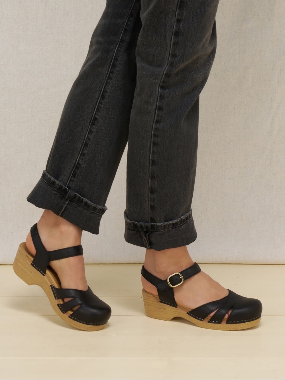 Dansko Margreta Black Leather Mary Jane Sz 37 / 6.5-7
